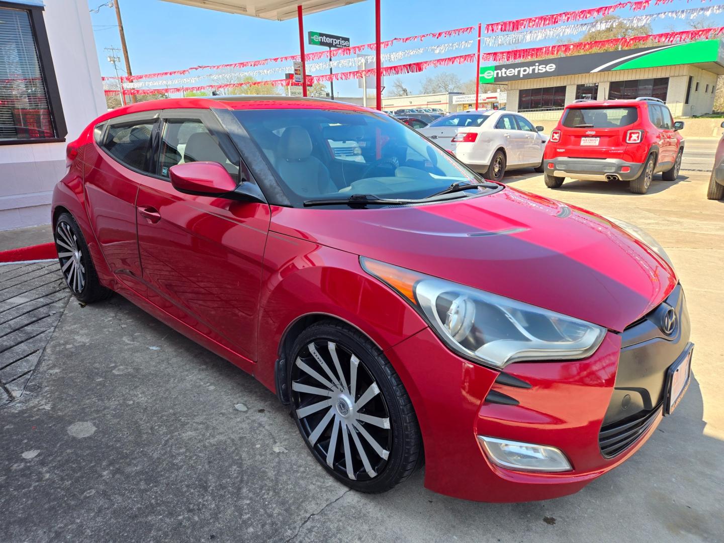 2012 Red Hyundai Veloster (KMHTC6AD2CU) with an 1.6L I4 F DOHC 16V engine, Automatic transmission, located at 503 West Court, Seguin, TX, 78155, (830) 379-3373, 29.568621, -97.969803 - Photo#1